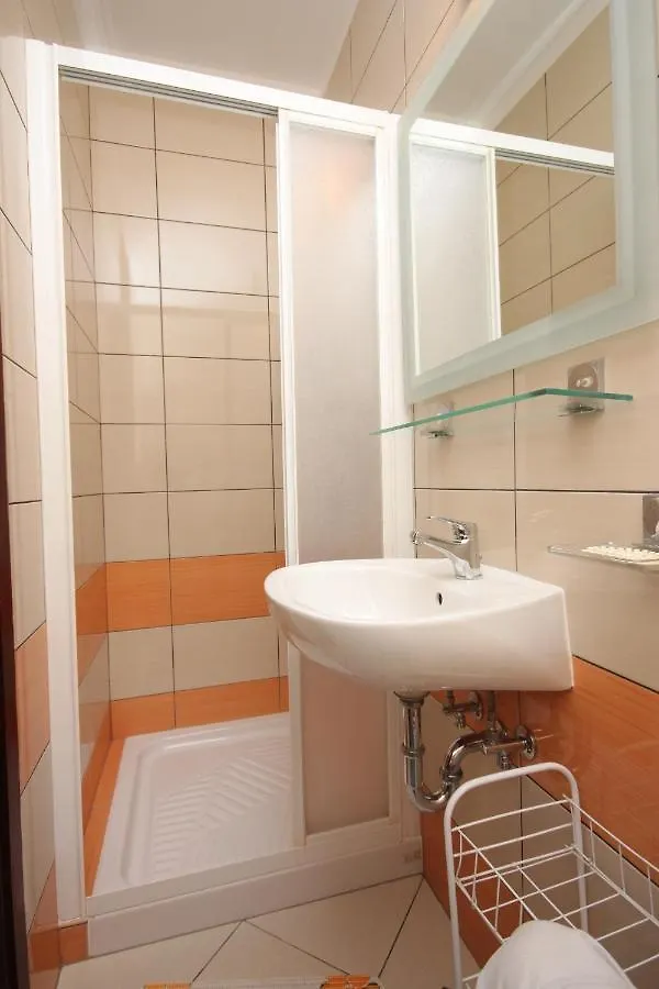 Apartment Mali Losinj 7879B Croaţia
